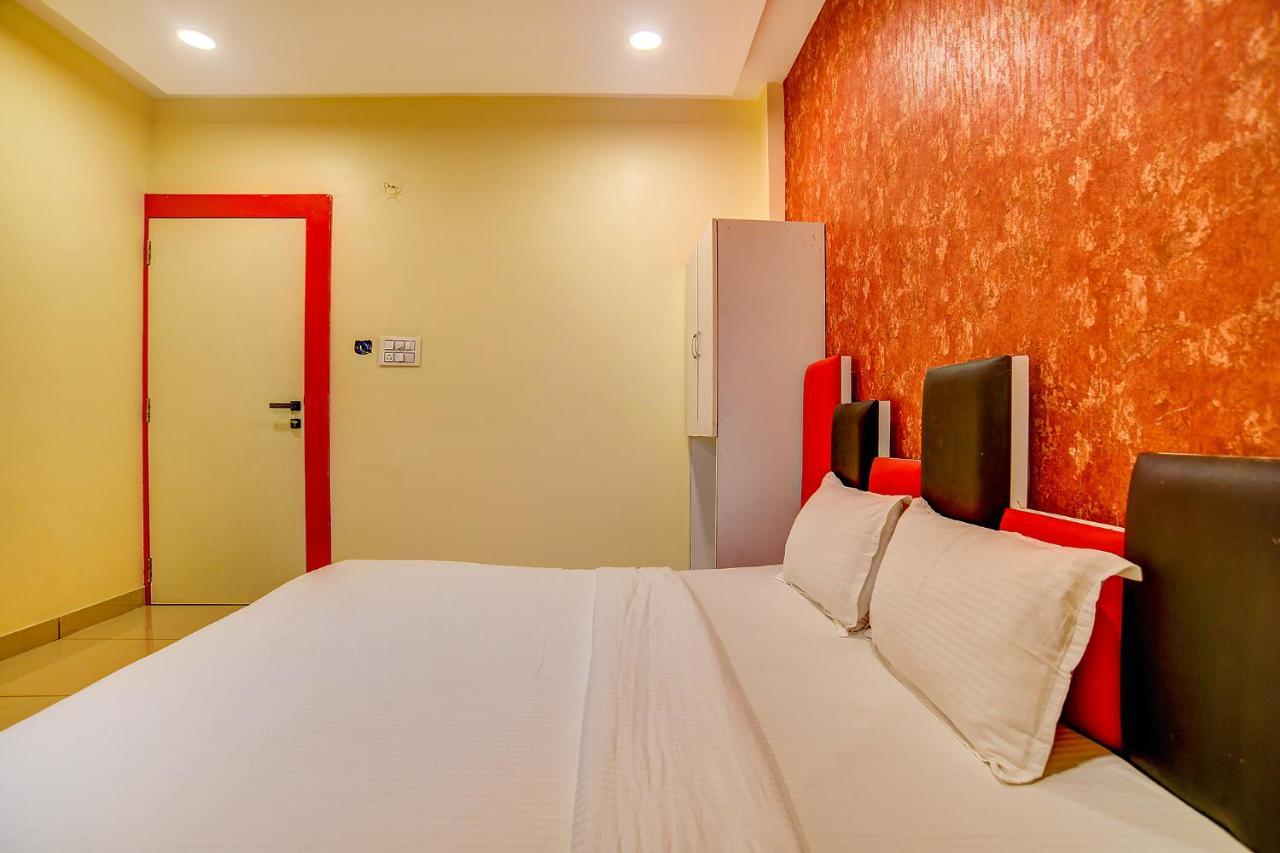 Fabhotel Rajat Crown Bhopál Kültér fotó