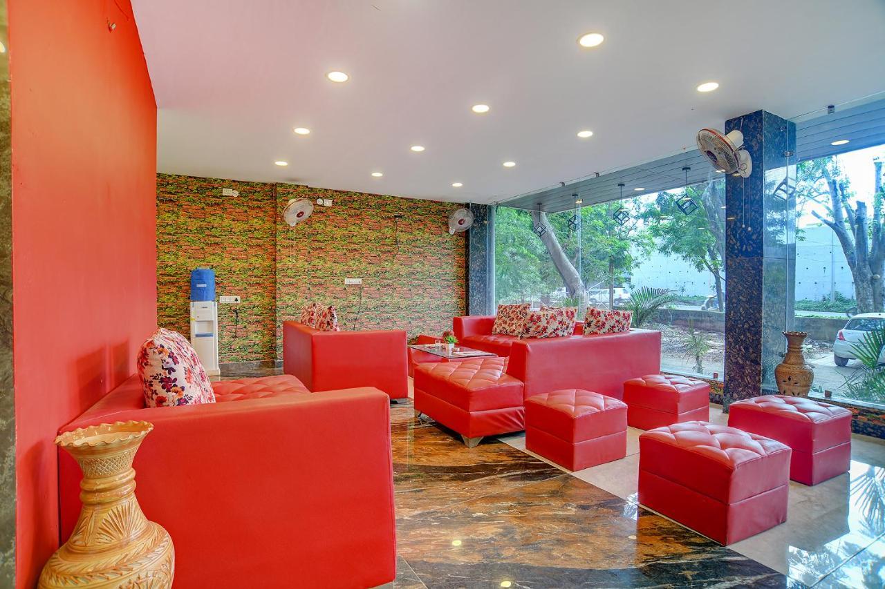 Fabhotel Rajat Crown Bhopál Kültér fotó